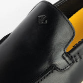 Vertically Source A-Grade Leather Obsidian & Cream Loafer